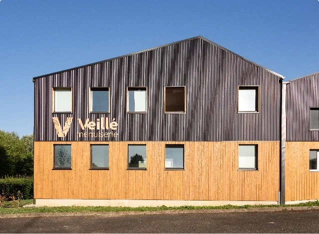 Bâtiment veillé Menuiserie